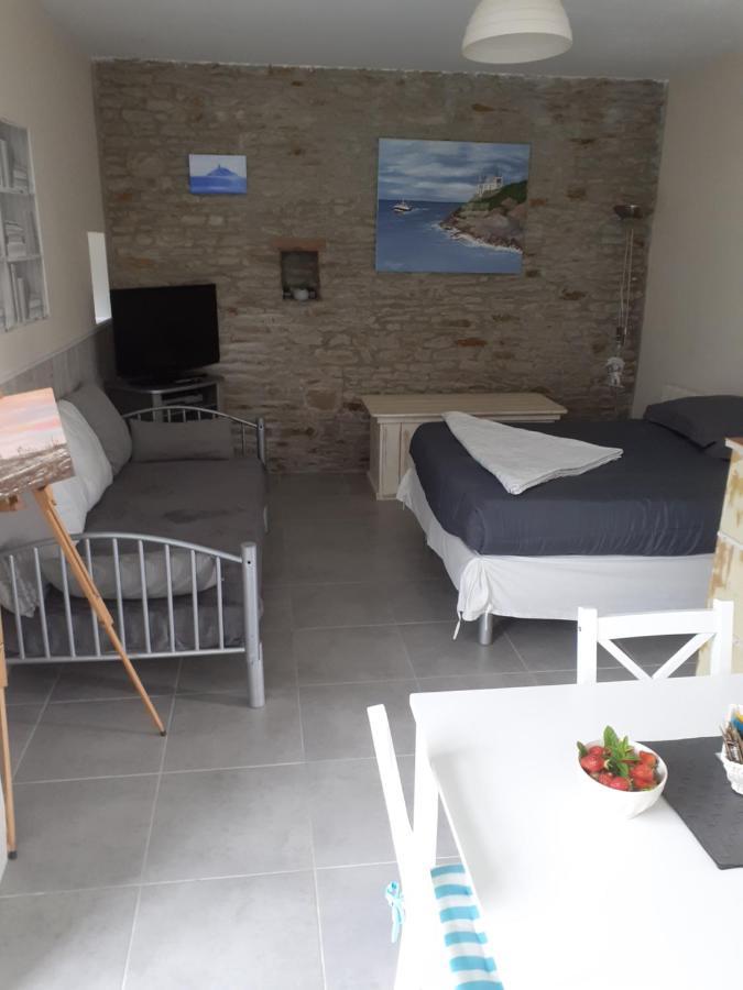 Le Clos Doux Céaux Buitenkant foto
